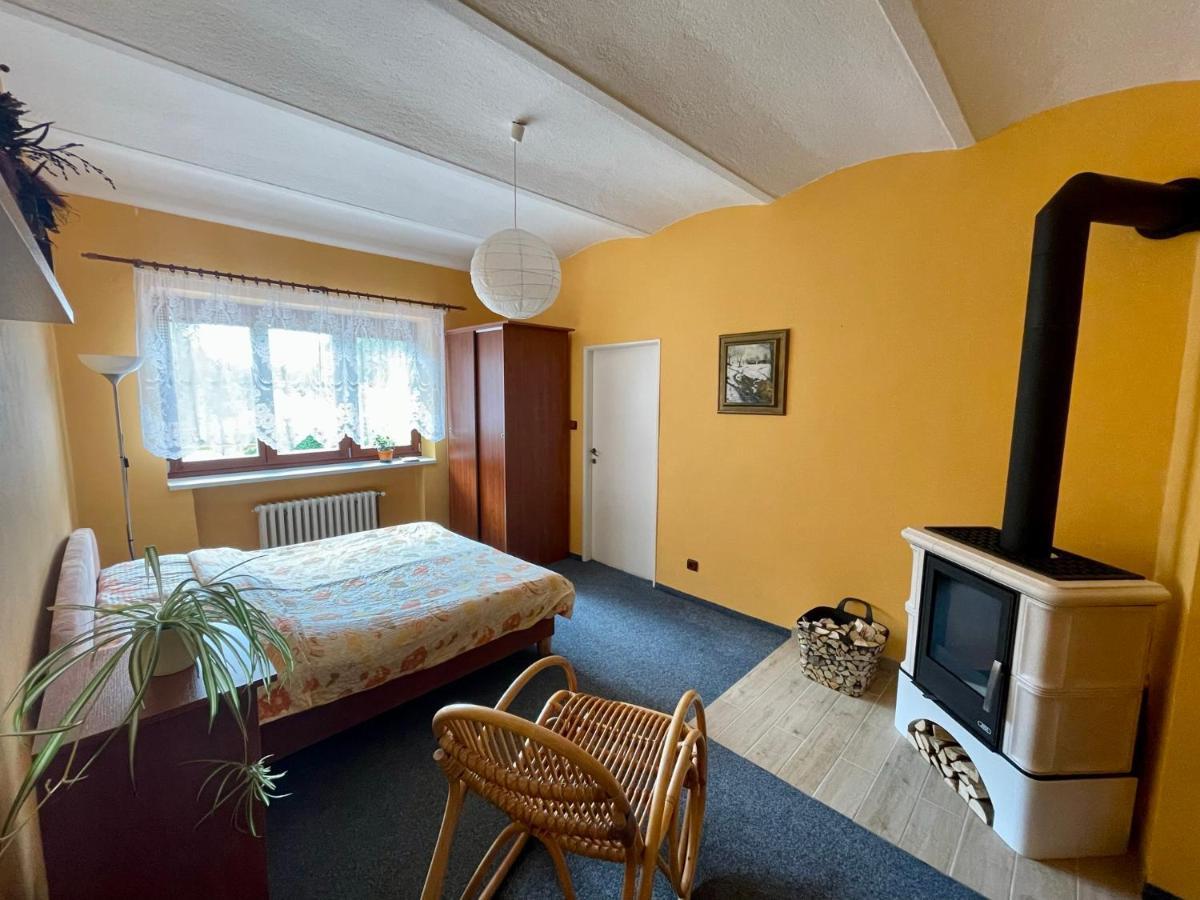 Ubytovani V Krkonosich, Rodinny Apartman Peklicko Horni Lanov Dış mekan fotoğraf